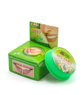 Заказать онлайн 5 Star Cosmetic Тайская натуральная зубная паста отбеливающая без фтора Травяная зеленая 25 гр в KoreaSecret