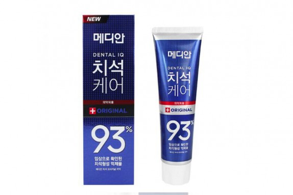 Заказать онлайн Median Зубная паста Защита от кариеса с цеолитом 120гр синяя Dental IQ 93% Original в KoreaSecret